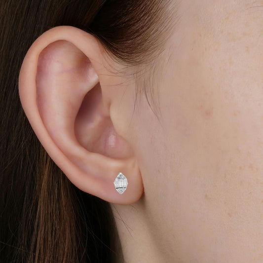 Everyday Wear Diamond Stud Earrings in 18k Gold