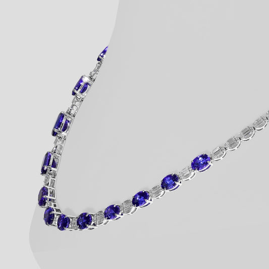 Luxurious Tanzanite & Diamond Choker Necklace in 18k Gold