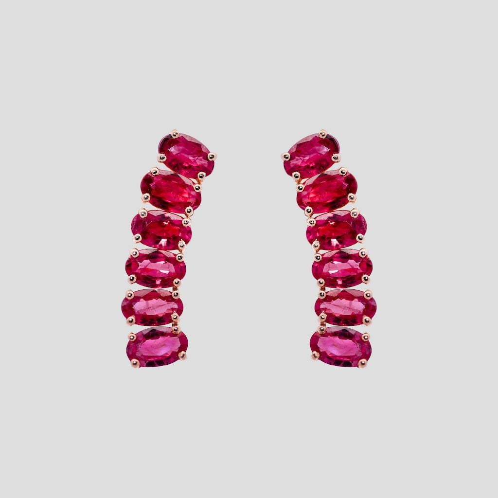 Swirling Ruby Oval Stud Earrings in 18k Gold