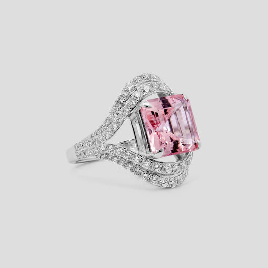 Emerald-Cut Morganite Ring with Diamond in 18k Gold