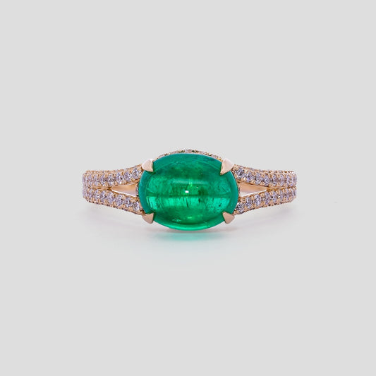 Art Deco Emerald Cabochon Ring with Diamond in 18k Gold