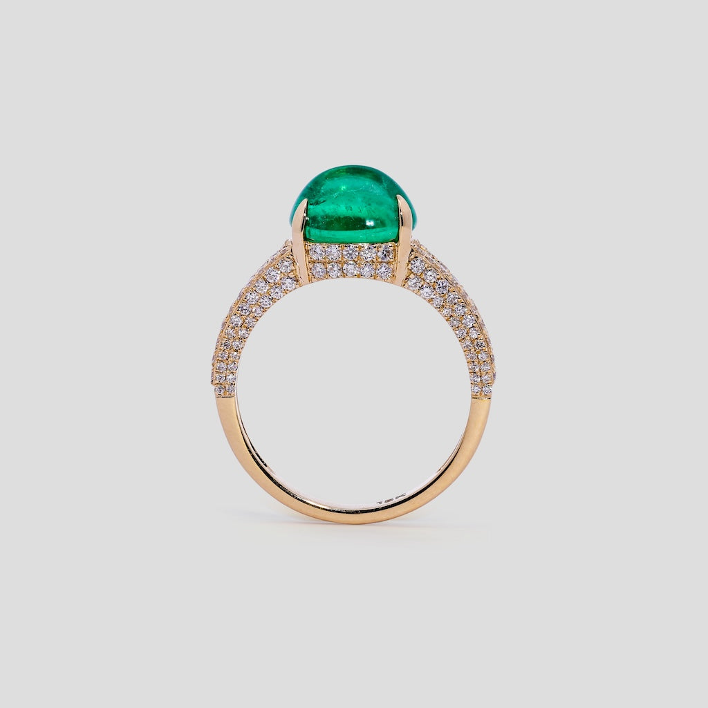Art Deco Emerald Cabochon Ring with Diamond in 18k Gold