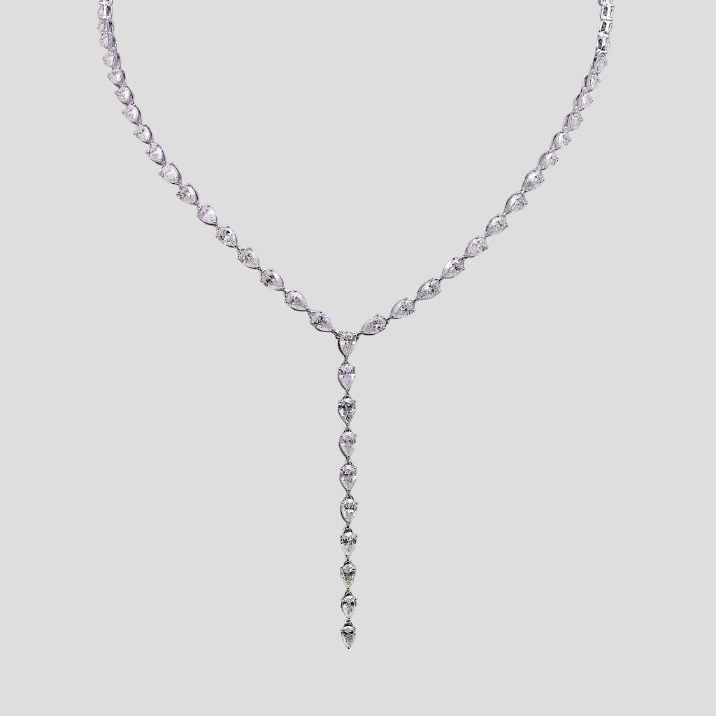Sophisticated Pear Shape Fancy Diamond Necklace in 18k Gold