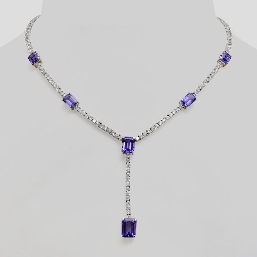 Everlasting Tanzanite & Diamond Necklace in 18k Gold