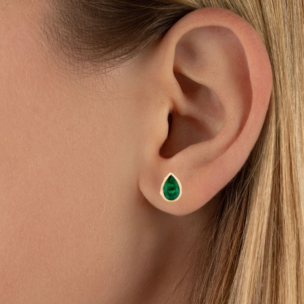 Classic Pear Emerald & Diamond Stud Earrings in 18k Gold
