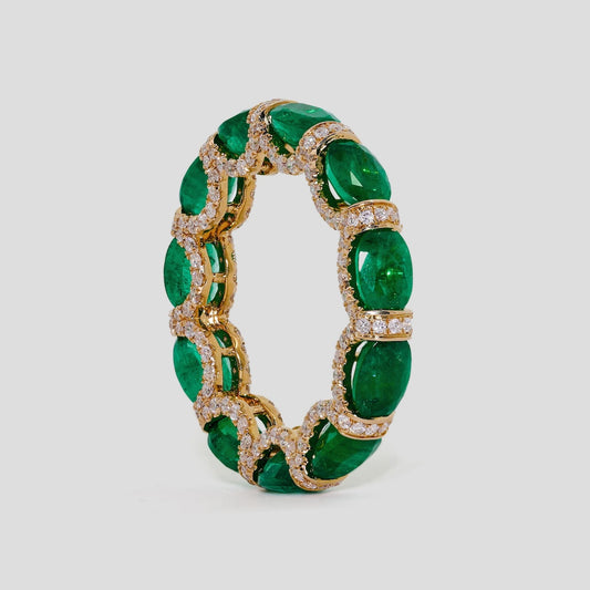 Emerald Eternity Ring Band with Diamond in 18k Gold
