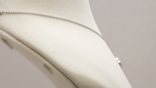 Simplistic Ruby & Diamond Flower Pendant with Chain (Adjustable) in 18k Gold